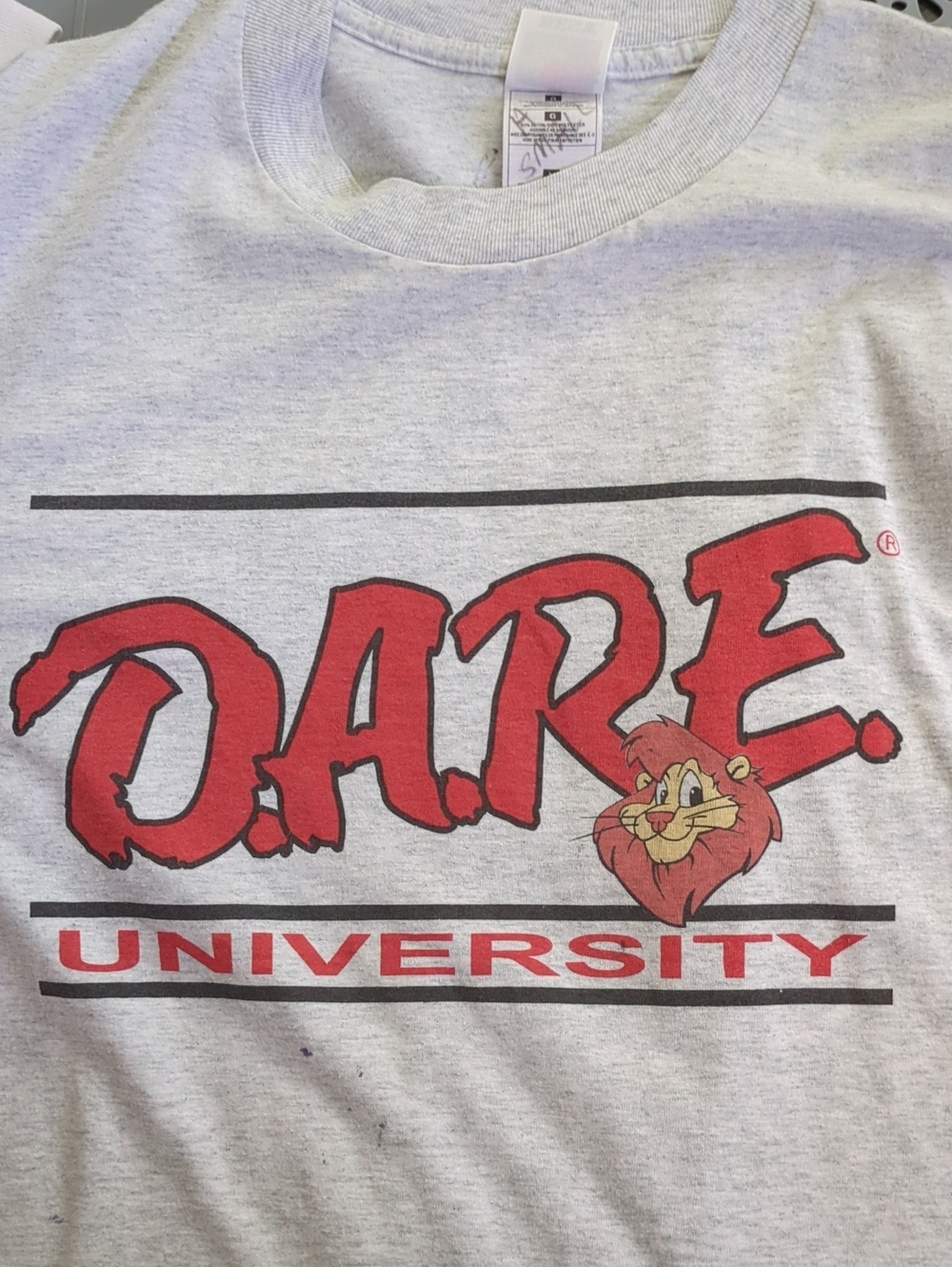 Fruit of the Loom Gray Tee with Red DARE Logo Size L